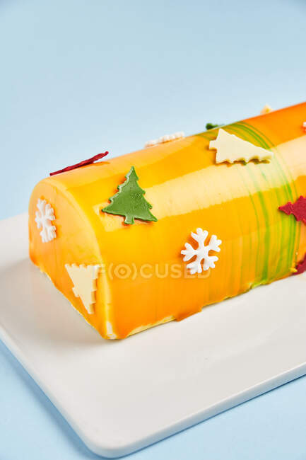 Смачний десерт з різдвяними деревами. — стокове фото