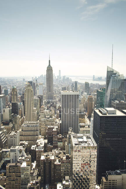 Vista panoramica di edifici alti di New York — Foto stock