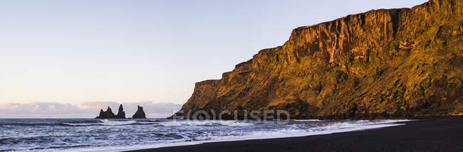 Sonnenaufgang in Vik, Island, Europa — Stockfoto