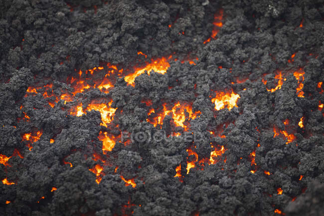 Nahaufnahme: Vulkan Fagradalsfjall in Island ausgebrochen — Stockfoto