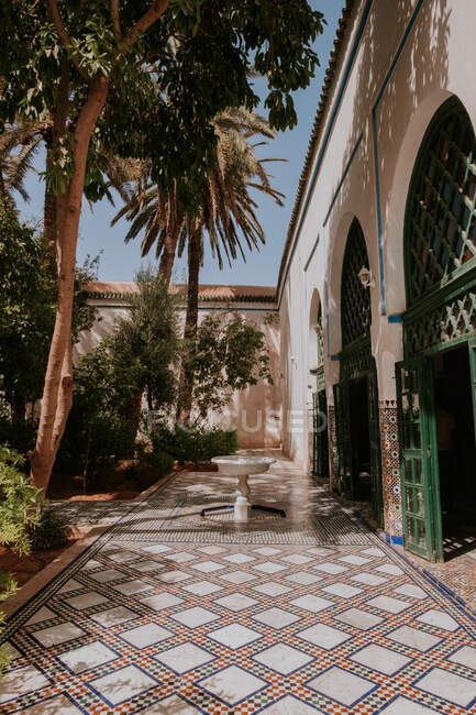 Lindo interior em Marrakesh, Marrocos — Fotografia de Stock
