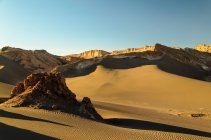 Formazione rocciosa nel deserto — Foto stock