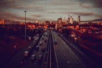 Schöne Aussicht auf die Straße nach Leeds — Stockfoto