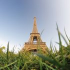 Вид на Эйфелеву башню — стоковое фото