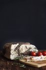 Lardo bâtonnets et tomates — Photo de stock