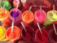Polvos de colores para la venta - foto de stock