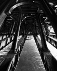 Sob a ponte de Pont de la Concorde — Fotografia de Stock