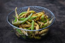 Basket of organic beans — Stock Photo