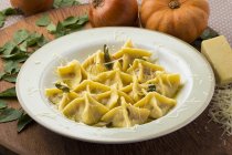 Saccottini pasta stuffed with pumpkin — Stock Photo