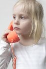 Girl talking on phone — Stock Photo