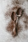 Шоколад покриттям ложки — стокове фото
