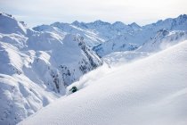 Man Powder Skiing — Stock Photo
