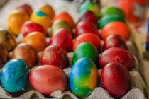 Huevos de Pascua pintados - foto de stock