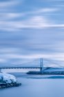 Підвісний міст через Jokulsarlon льодовик — стокове фото