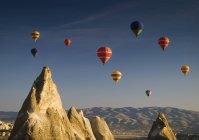Hot air balloons flying — Stock Photo