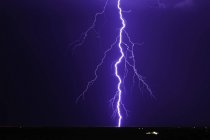 Maricopa County, magestic powerful Lightning over Tonopah, Arizona, USA — стоковое фото
