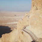 Израиль, Вид на древнюю фортификационную архитектуру Масада — стоковое фото