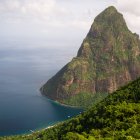 Petit Piton seen from Tete Paul hiking trail, St Lucia — Stock Photo