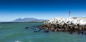 Cidade do Cabo desde Robben island, Western Cape, África do Sul — Fotografia de Stock