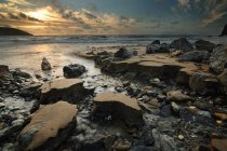 Irlande, Munster, comté de Cork, beau lever de soleil sur la mer — Photo de stock