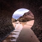 Scenic view of beach from tunnel, Gold Coast, Queensland, Australia — Stock Photo