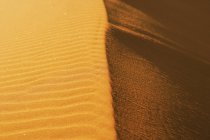 Cresta de la duna de arena textura, Namibia - foto de stock