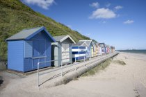 Vista panorâmica das cabanas de praia em Cromer Beach, Cromer, Norfolk, Reino Unido — Fotografia de Stock