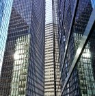 Scenic view of Office Buildings in Financial District, Manhattan, New York City, USA — Stock Photo