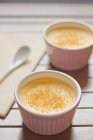 Two Creme Brulee deserts  In Ceramic Bowls — Stock Photo