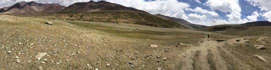 Scenic view of Route towards Kangyatse II, Ladakh, India — Stock Photo