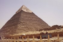 Vista panorâmica da pirâmide de Khafra, Gizé, Egito — Fotografia de Stock