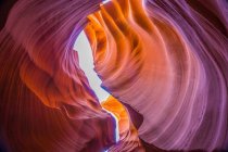 Primer plano de la formación de rocas rojas, Antelope Canyon, Arizona, EE.UU. - foto de stock