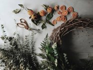 Handmade Rustic Christmas Wreath With Scissors — Stock Photo