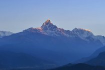 Мальовничий вид на гори, Гімалаї, Непал Ама-Даблам — стокове фото