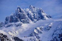 Живописный вид на горы в Альпах, Обвальден, Швейцария — стоковое фото