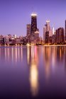 Живописный вид на Чикаго Скайлайн, Иллинойс, Америка, США — стоковое фото