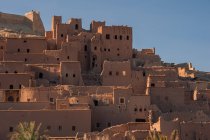 Vista panorámica del pueblo bereber, Ait-Ben-Haddou, Marruecos - foto de stock
