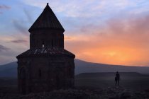 Vista panorâmica de Ani Harabeleri ao pôr do sol, Turquia — Fotografia de Stock