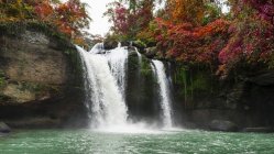 Beautiful waterfall in autumn coloring forest at Haew Suwat Waterfall in Khao Yai National Park, Thailand — Stock Photo