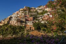 Vista panoramica di positano, costa amalfitana, Italia — Foto stock