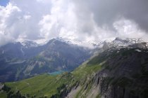 Scenic view of Alpine lake, Wetzsteinhorn mountain, Tseuzier, Switzerland — Stock Photo