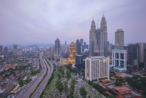 Vue aérienne du paysage urbain de Kuala Lumpur, Malaisie — Photo de stock