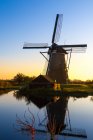 Kinderdijk è un comune dei Paesi Bassi di 1.629 abitanti situato nel land del Molenwaard. — Foto stock