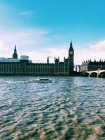 Big Ben y las Casas del Parlamento, Londres, Inglaterra, Reino Unido - foto de stock
