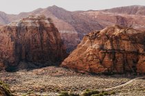 Мальовничий вид на засніжений Каньйон, Сент-Джордж, Юта, Америка, США — стокове фото