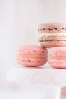 Delicious sweet macaroons on white background - foto de stock