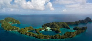Vue aérienne des îles majestueuses des Palaos — Photo de stock