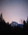 Vista panorámica de El Capitán, Parque Nacional Yosemite, América, Estados Unidos - foto de stock