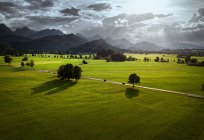 Vista panoramica sul paesaggio rurale di montagna, Baviera, Germania — Foto stock