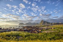 Malerischer Blick auf majestätische Landschaft, Lofoten, Nordland, Norwegen — Stockfoto